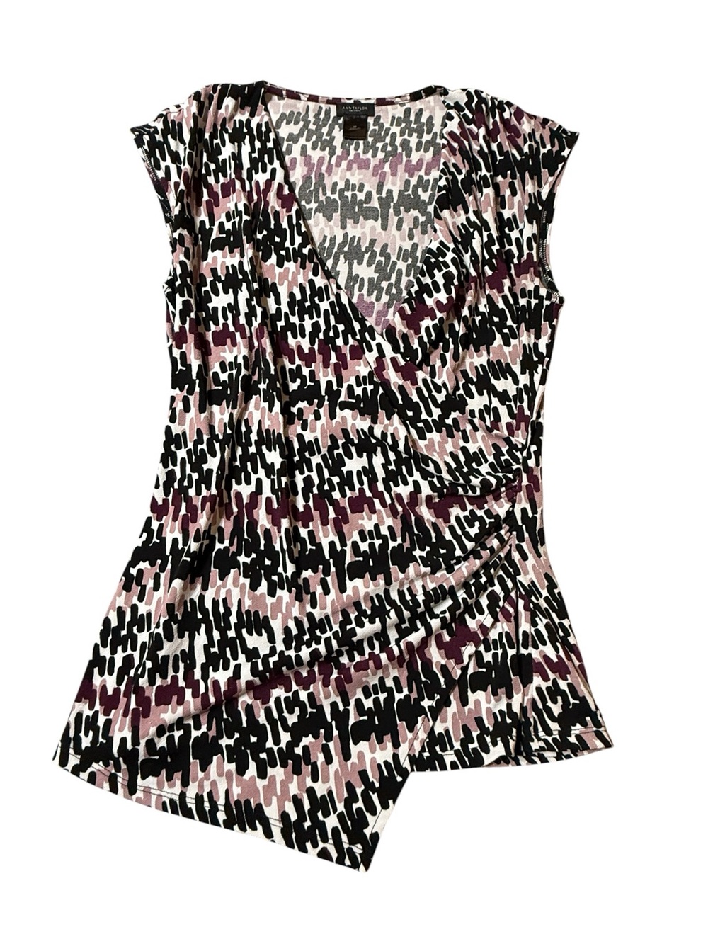 Ann Taylor Sleeveless Faux Wrap Top M Black Mauve Abstract Ruched Career Blouse